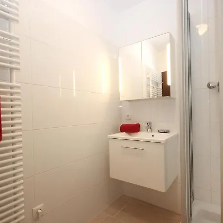 Liebl-4 By Interhome Apartman Seefeld in Tirol